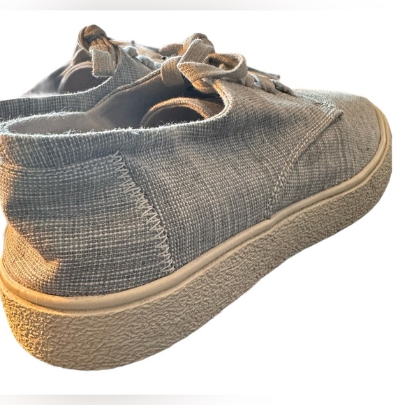 New Public Opinion Men’s Lt Gray Canvas Tennis Shoes - Picture 5 of 10